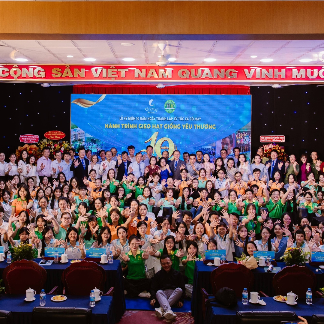 Kỷ niệm 10 năm ngày thành lập Ký túc xá Cỏ May - Hành trình gieo hạt giống yêu thương