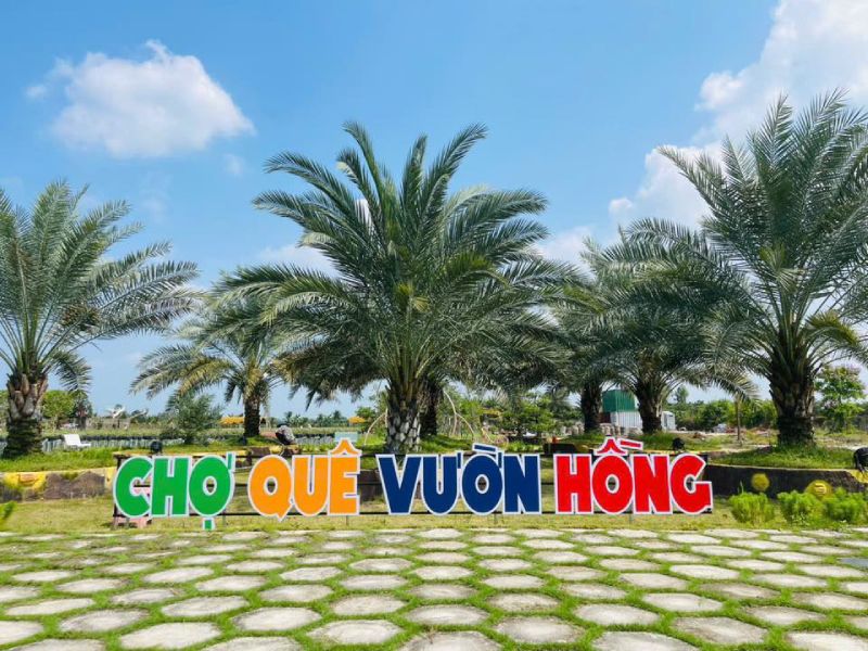 Vườn Hồng Cỏ May