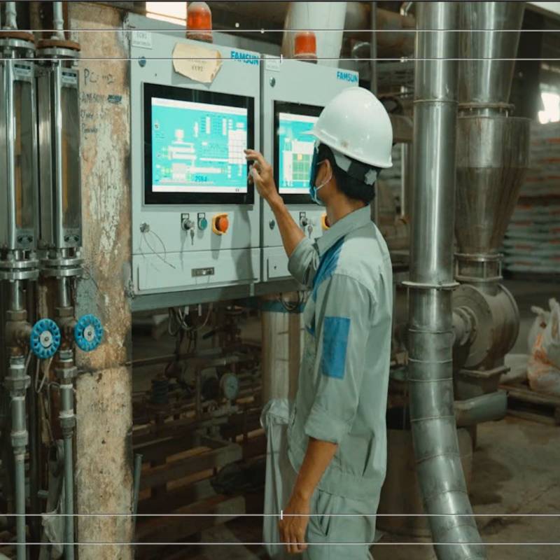 Nhà máy thức ăn thủy sản Cỏ May Sa Đéc